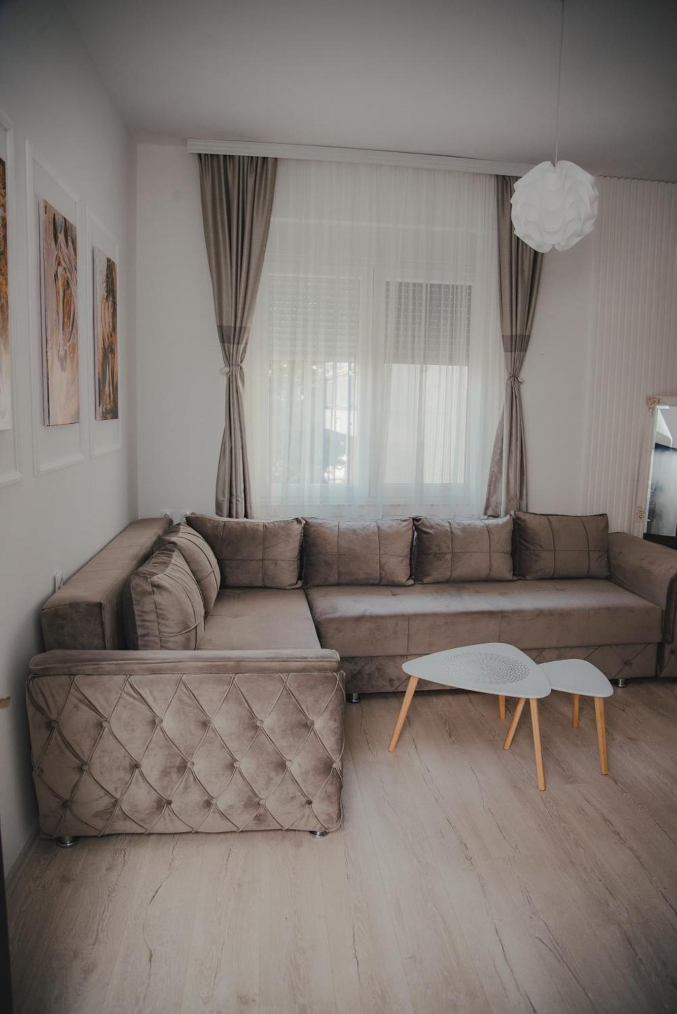 Jes Apartments Leskovac  Exterior photo